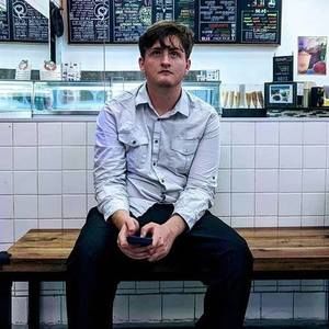 Meet your Posher, Valor